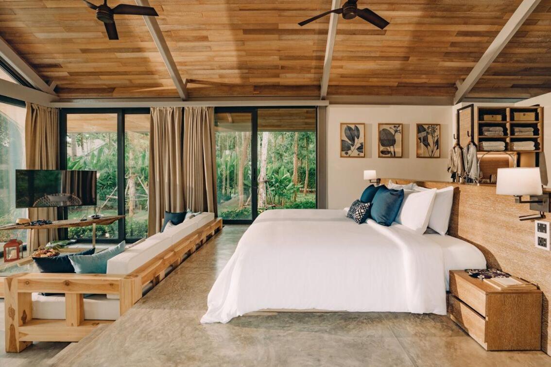 Villa Escape Burasari Phuket Екстериор снимка